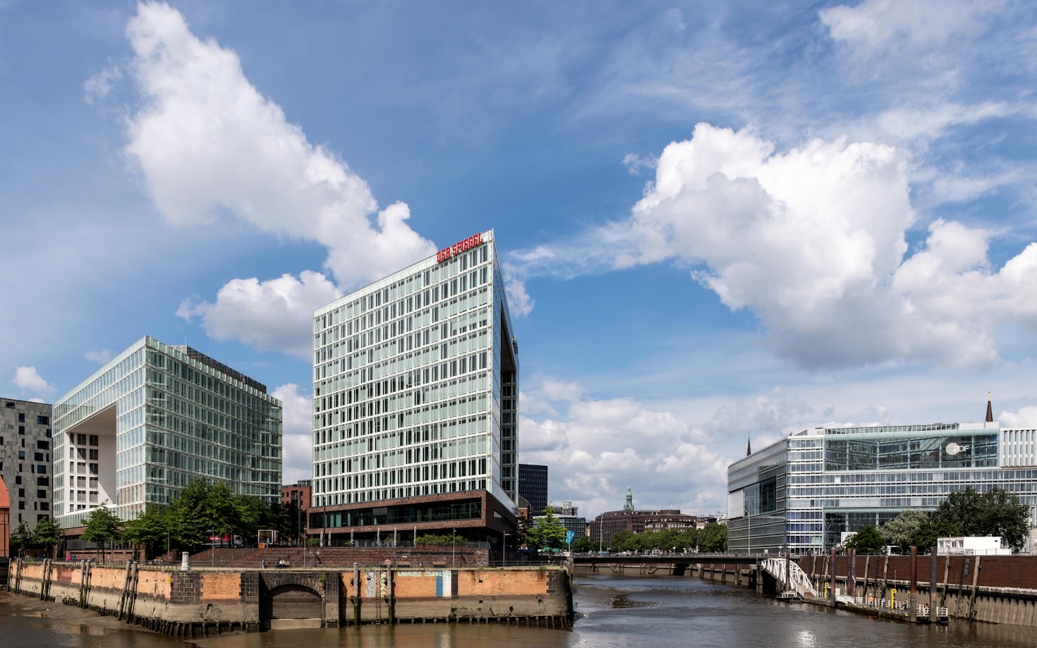 Fostering Meaningful Connections In Digital Spaces